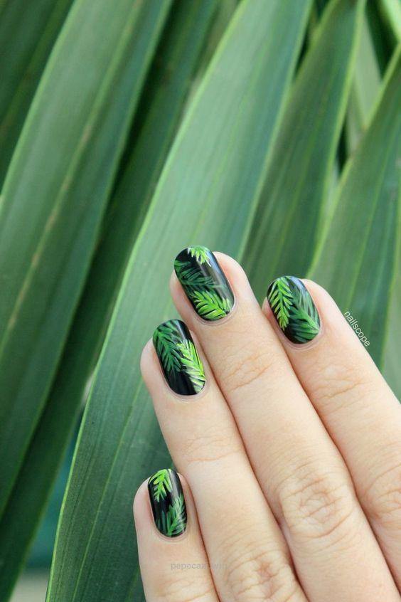 Green Manicures to Try This Summer - Alyce Paris