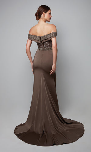 Formal Dress: 27619. Long, Off The Shoulder, Straight