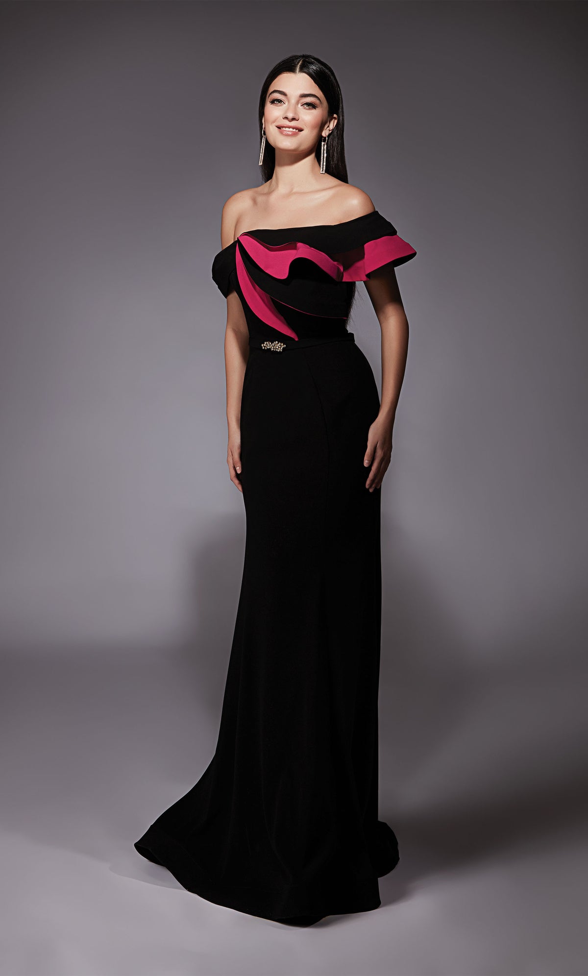 Formal Dress: 27672. Long, Off The Shoulder, Straight