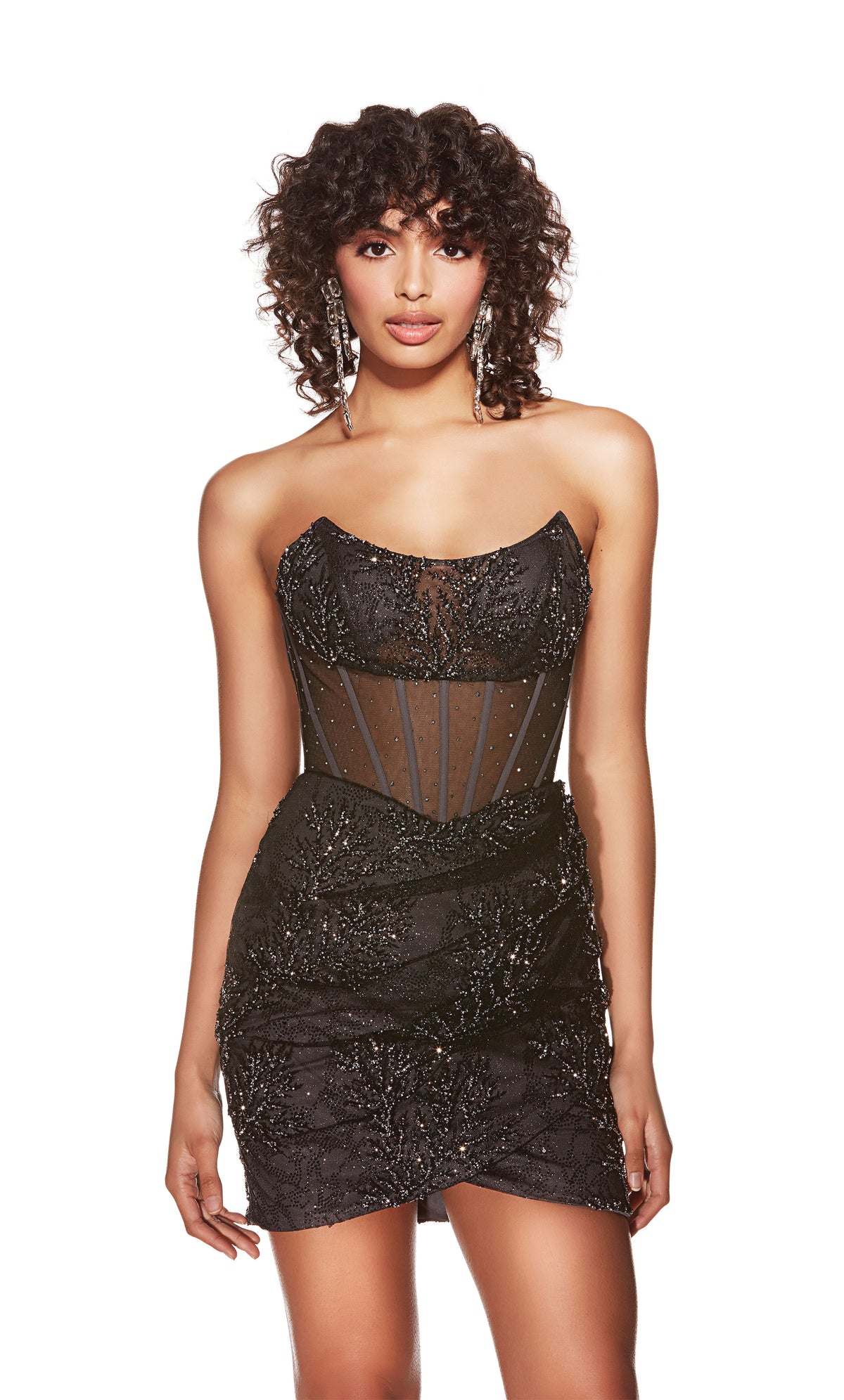 Formal Dress: 4864. Short, Strapless, Straight, Closed Back