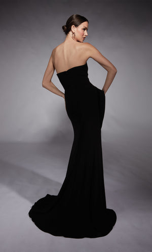 Formal Dress: 7112. Long, Strapless, Straight, Closed Back