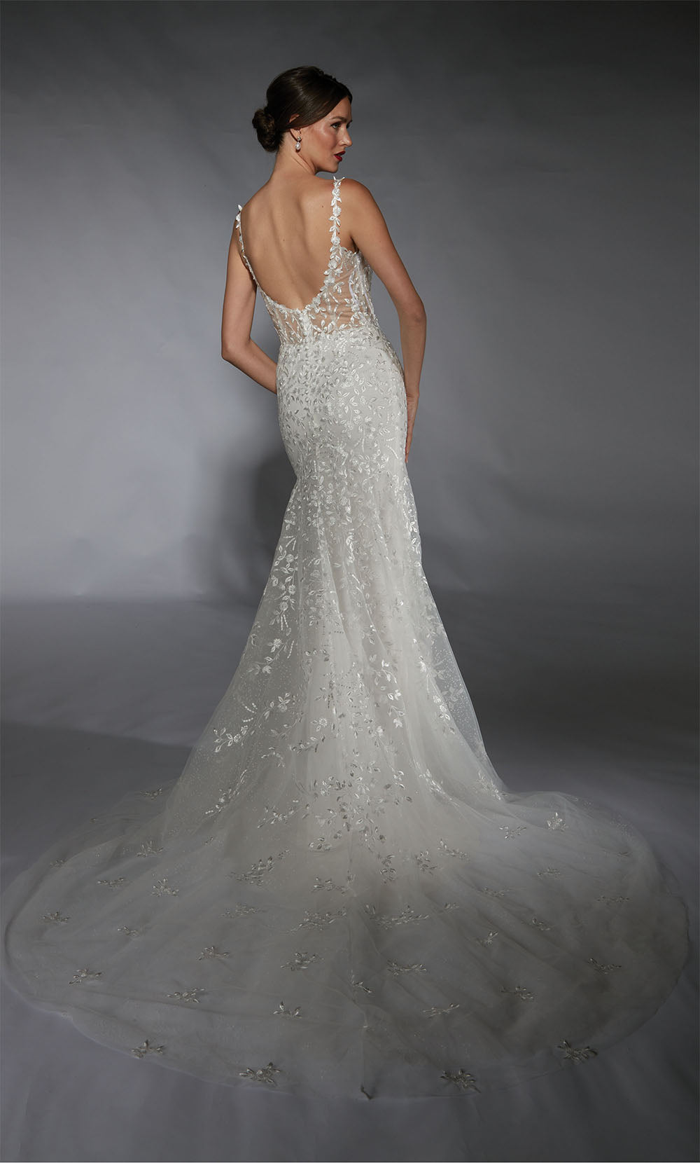 Formal Dress: 7120. Long, Plunging Neckline, Fitted, Open Back