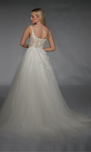 Formal Dress: 7130. Long, Sweetheart Neckline, Ball Gown