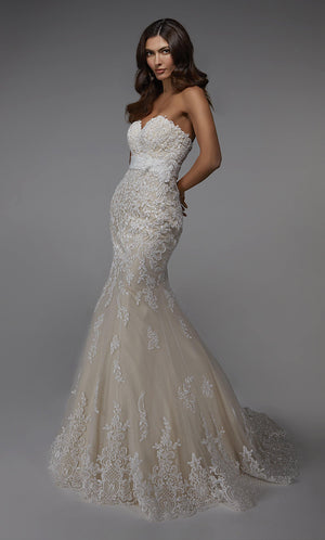 Formal Dress: 7032. Long Wedding Dress, Strapless, Mermaid Alyce Paris