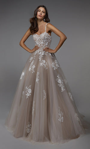 Formal Dress: 7043. Long Bridal Gown, Sweetheart Neckline, Ball Gown Alyce Paris