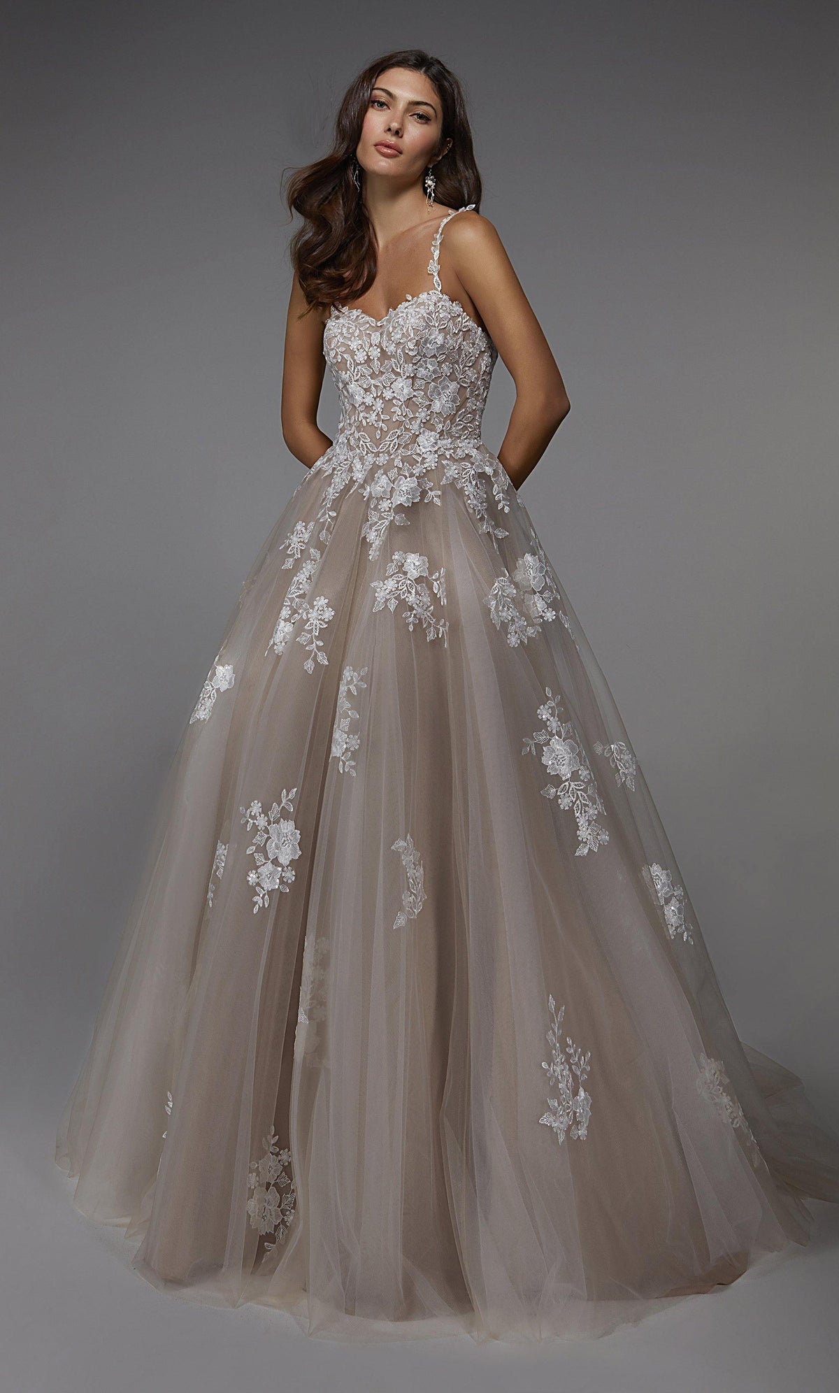 Formal Dress: 7043. Long Bridal Gown, Sweetheart Neckline, Ball Gown Alyce Paris